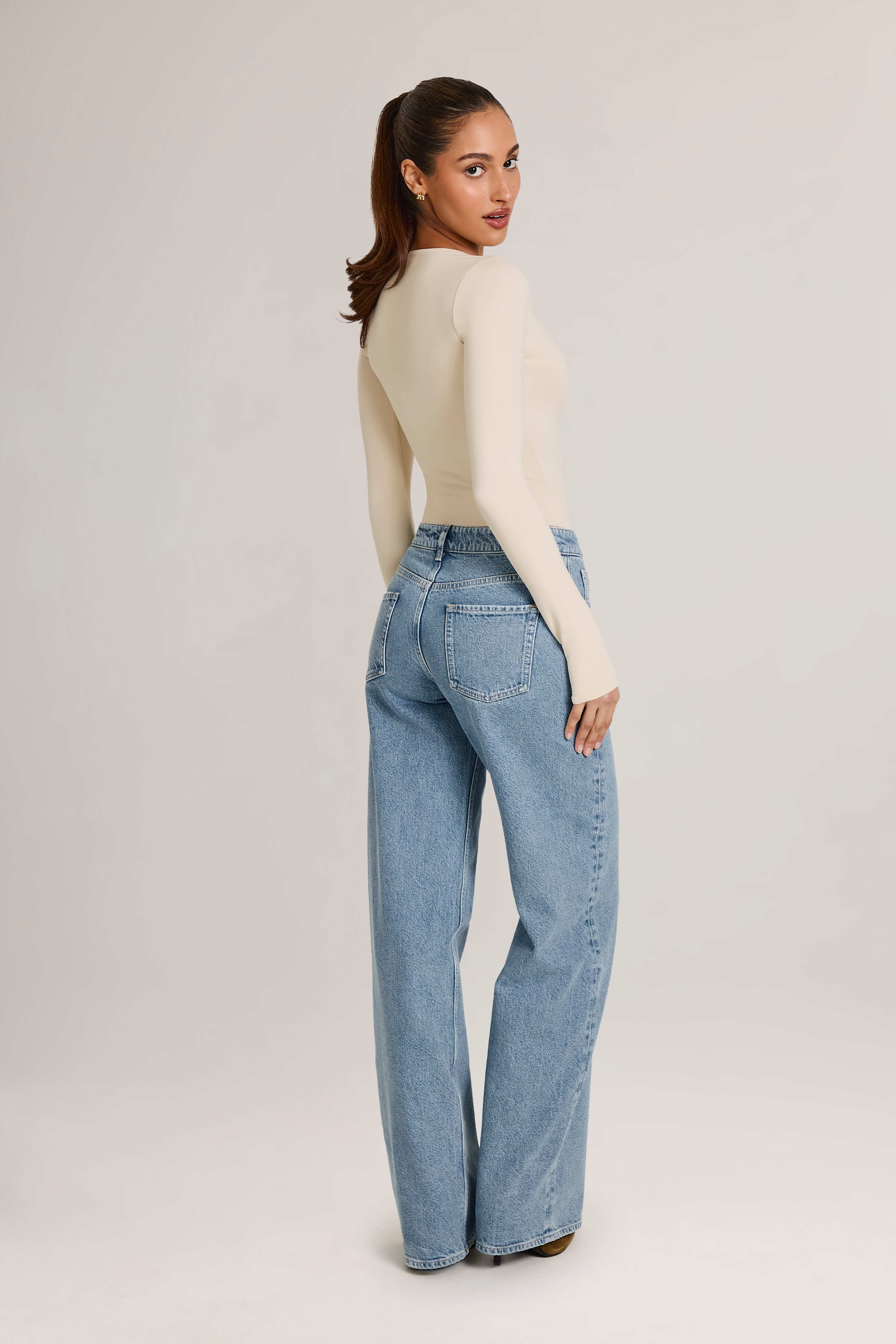 Faedra-Drawstring Straight-Leg Jeans in Light Wash