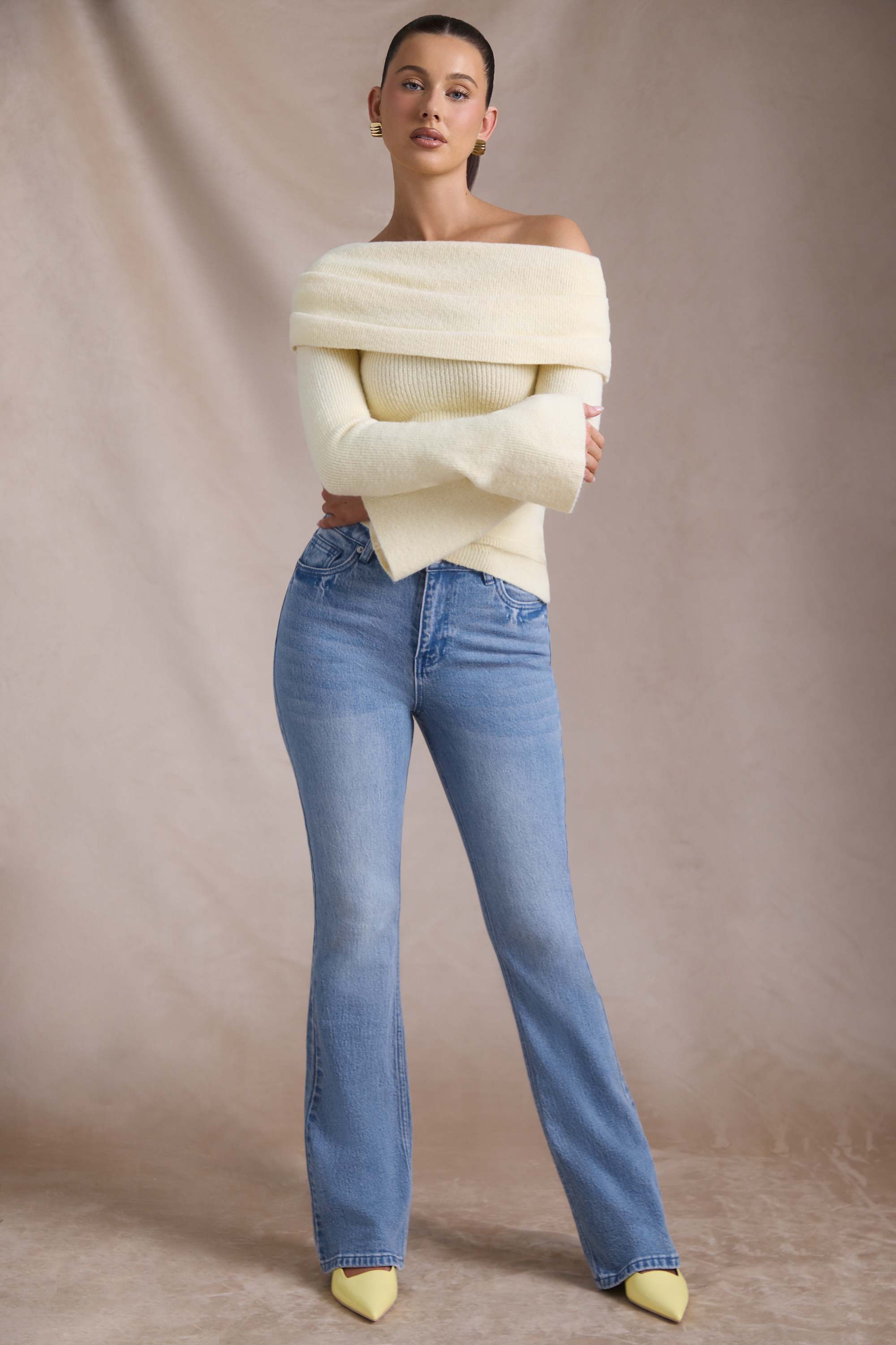 Jacey-High-Rise Flared Jeans in Vintage Wash